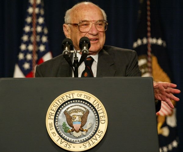 80% Chance of US Recession: Johns Hopkins Professor