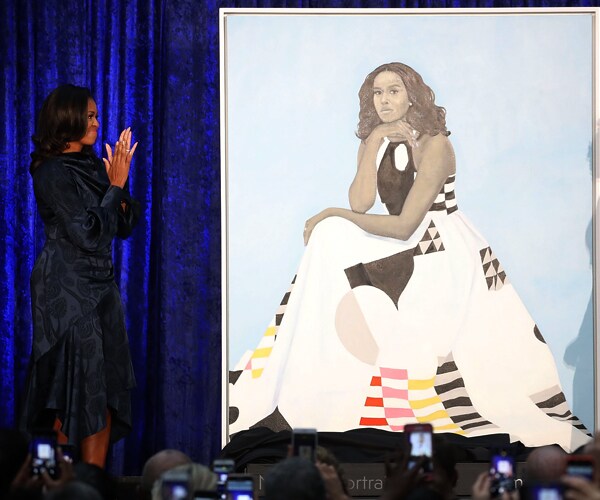 Michelle Obama, Parker Curry Meet: First Lady Dances With Toddler Fan