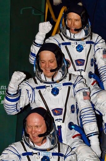 US-Russian Crew Blasts off for International Space Station