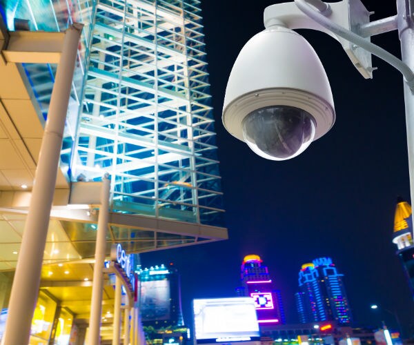 Shopping Malls: Magnets for Customers — and Criminals? 