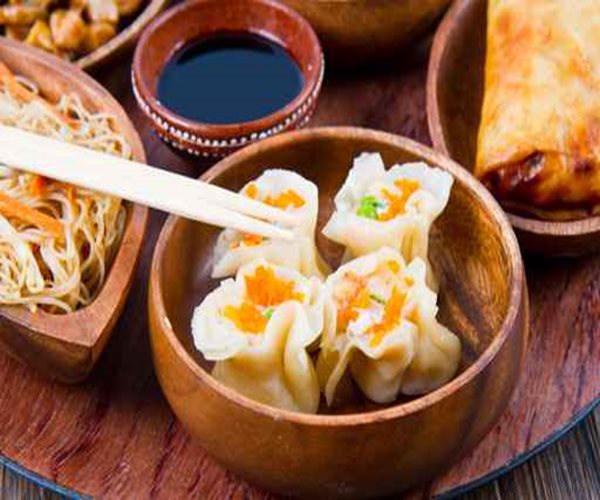 Save Calories in Ethnic Restaurants