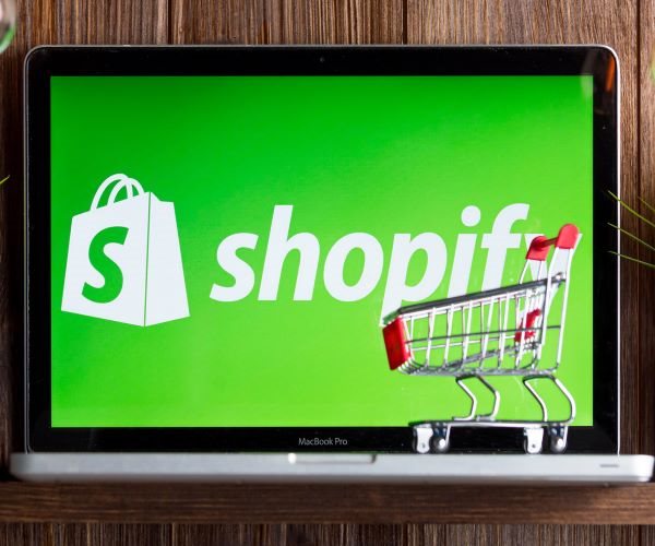 Shopify Offers Comp Flexibility to Attract Talent