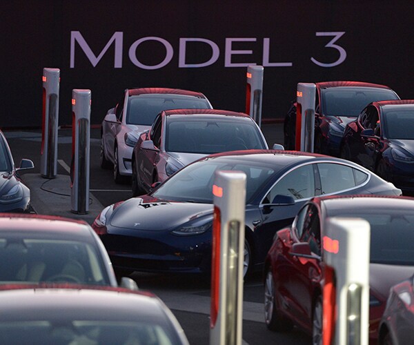 Tesla Model 3 Battery Issues? Company Says It's On Track