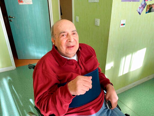 After Waves of COVID Deaths, Care Homes Face Legal Reckoning