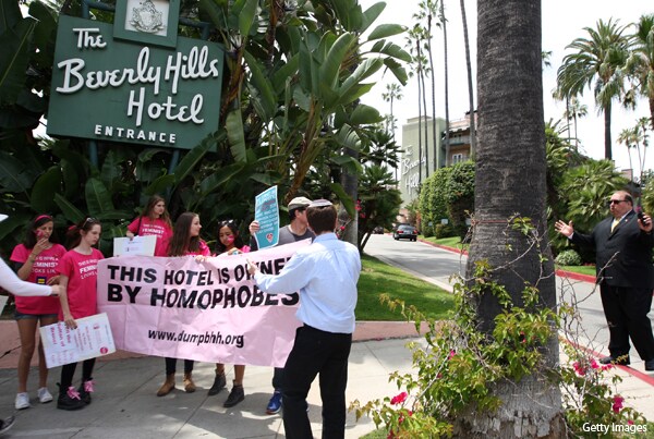 Sharia Law: Hollywood Protests Beverly Hills Hotel Owned by Sultan