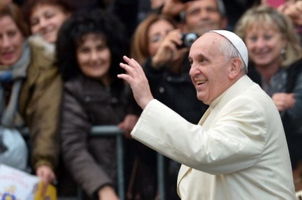 Rev. Gahl: Pope Francis Not Leftist or Conservative