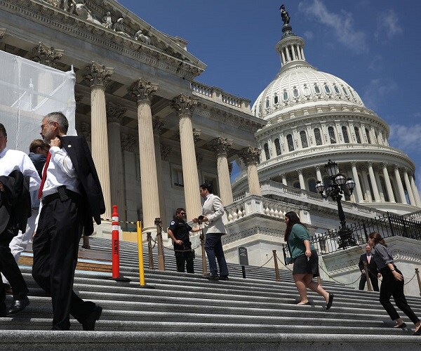 To Win House Majority, Dems Need 15 of 37 At-Risk GOP Seats