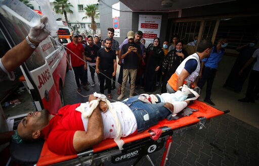 Gaza Palestinians Resume Demonstrations on Israeli Border