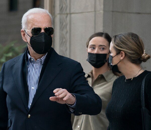 Biden, State Dept.  Condemn Putin's Recognition of Ukraine Breakaway Regions 