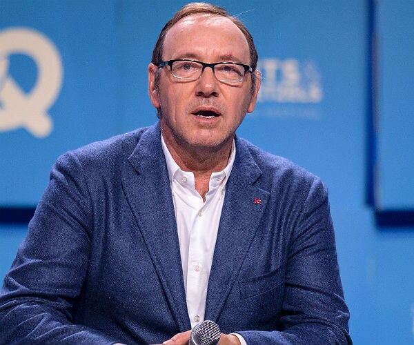 Kevin Spacey to Seek 'Evaluation and Treatment'