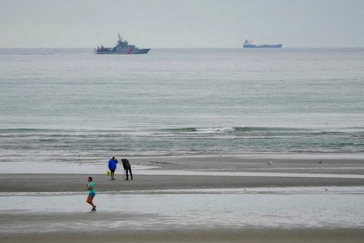 A Least 8 People Have Died Trying to cross the English Channel, French Authorities Say
