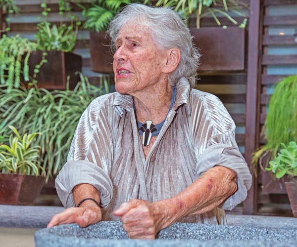 Diana Kennedy, Food Writer Devoted to Mexico, Dies at 99