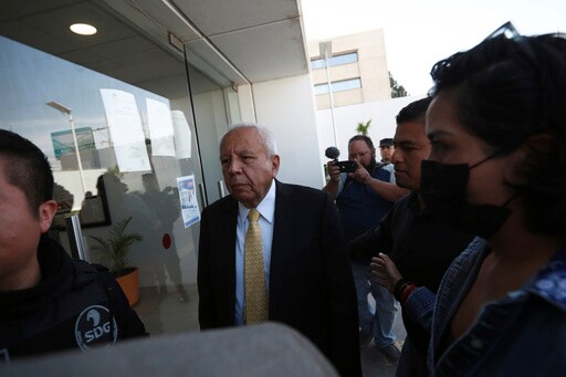 Mexico Immigration Agency Head to Stand Trial in Deadly Fire