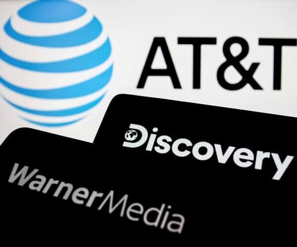 Warner Music CEO to Step Down Next Year