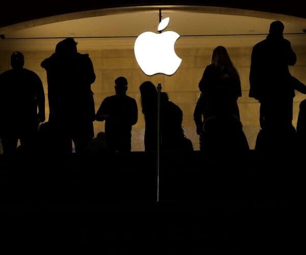 iMessage, FaceTime Experiencing Outages