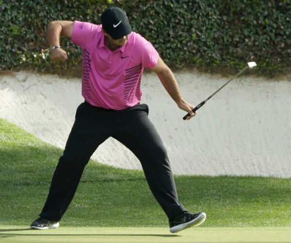 Reed Wins First Major Title, Holding Off Fowler at Masters