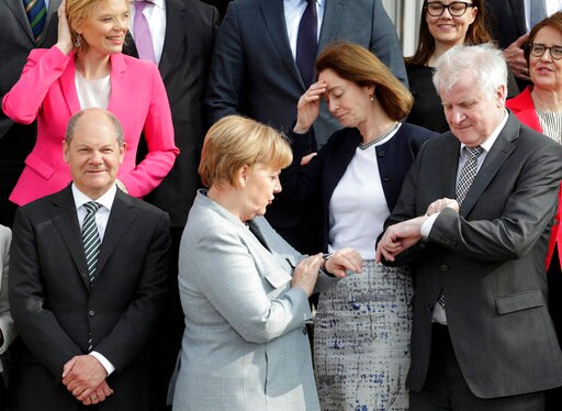 German Leaders Mull Next Steps in Migration Standoff