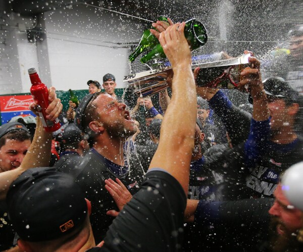 Dodgers vs. Cubs: LA Going to World Series