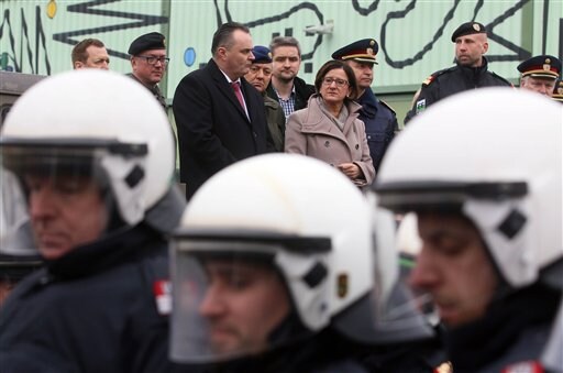 EU Warns Austria That Asylum Seeker Caps Are Unlawful