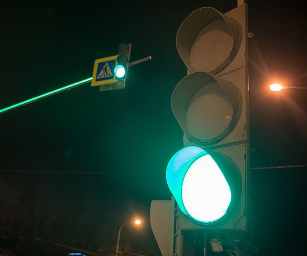 Red Light, Green Light: New Cop Car Can Trip Traffic Signals