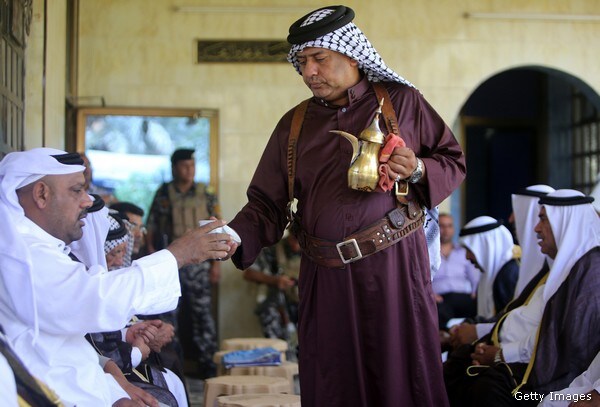 Iraq Turns to Sunni Tribes, but Distrust Remains