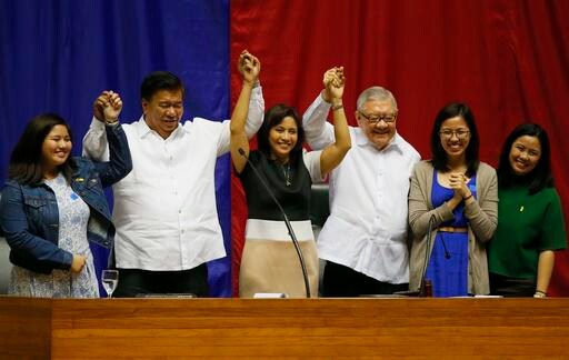 Philippine Congress Proclaims Next President, Vice President