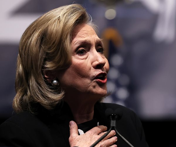 BREAKING: Hillary Clinton during the 2016 presidential campaign "agreed" to leak alleged secret comm...