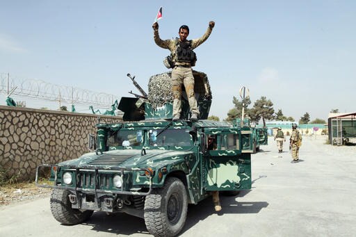 Afghan Officials: Battle with Taliban Rages on in Kunduz