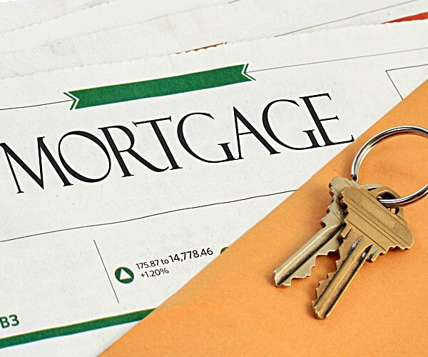 Mortgage Bond Market Plagued by Valuation Doubts