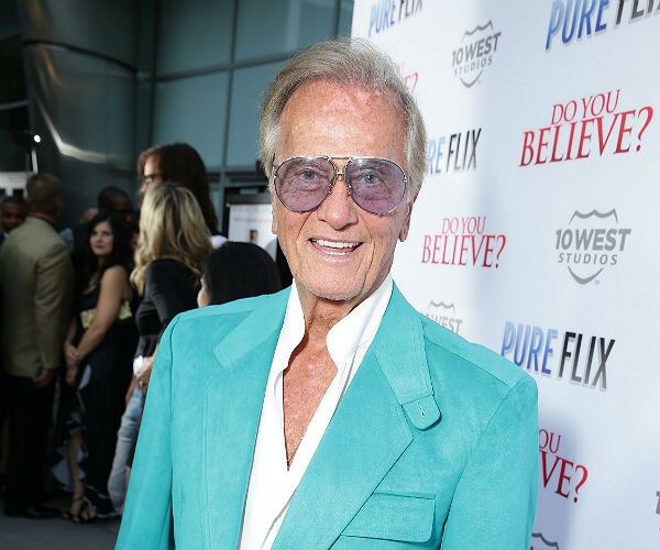 Pat Boone: Entertainment Is 99% Liberal; 'Offensive' to Americans