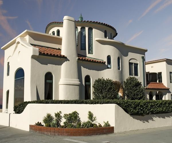 Santa Fe Considers Mansions Tax as Housing Prices Soar