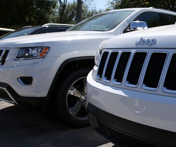 Fiat Chrysler Recall: 710,000 SUVs May Have Brake Issue