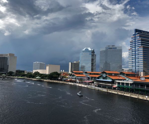 U.S. Online Gaming Community Stunned by Jacksonville Shooting