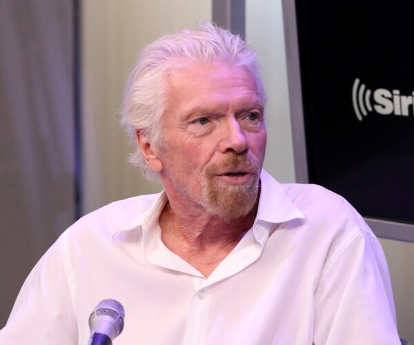 Branson Offloads $150M in Virgin Galactic Shares