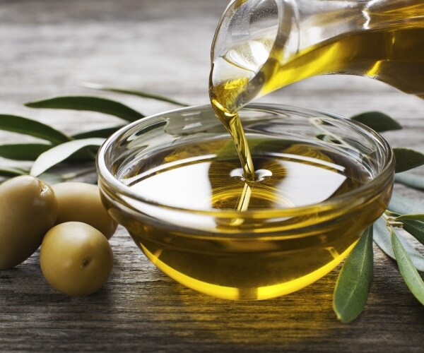 olive oil, olives