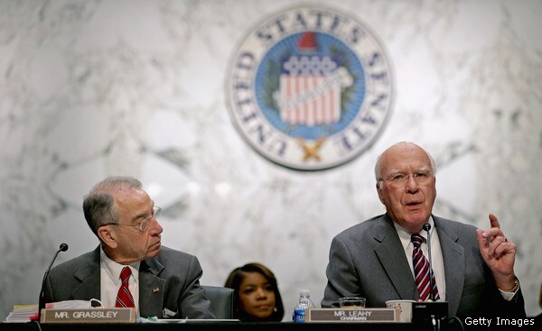 Senate Panel Approves Sweeping Immigration Bill