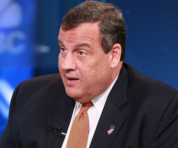 Christie Talks to CNN, MSNBC on Contributor Deal, CNN Says