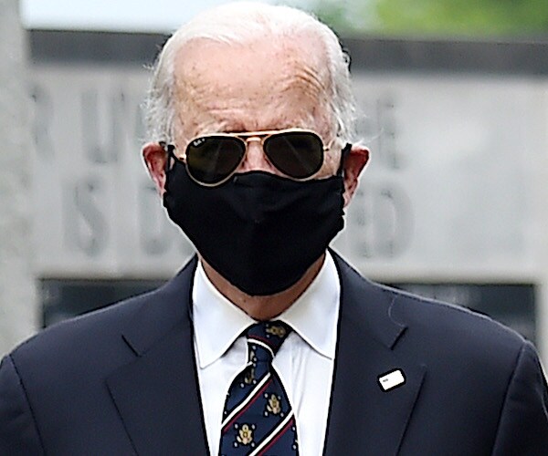 joe biden wears a black face mask on memorial day