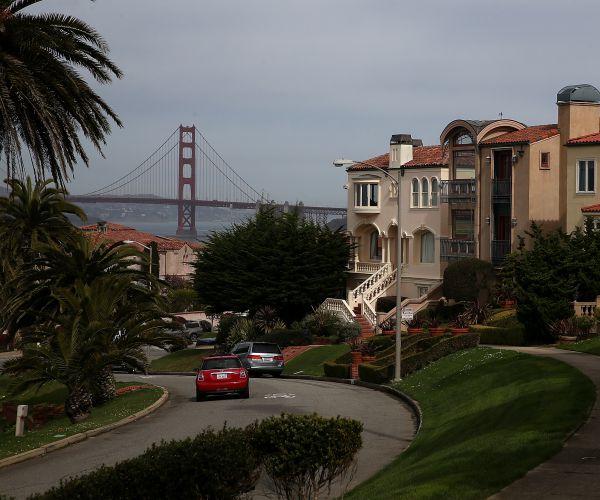 San Francisco Pays Illegal Immigrant With Deportation Order