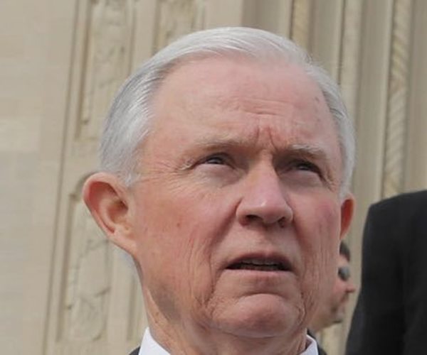 Cruz Appears Biggest Loser in Sessions Trump Endorsement