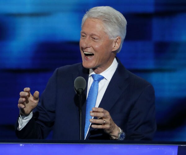 Bill Clinton Calls For Return of 'Decency and Trust' in Politics