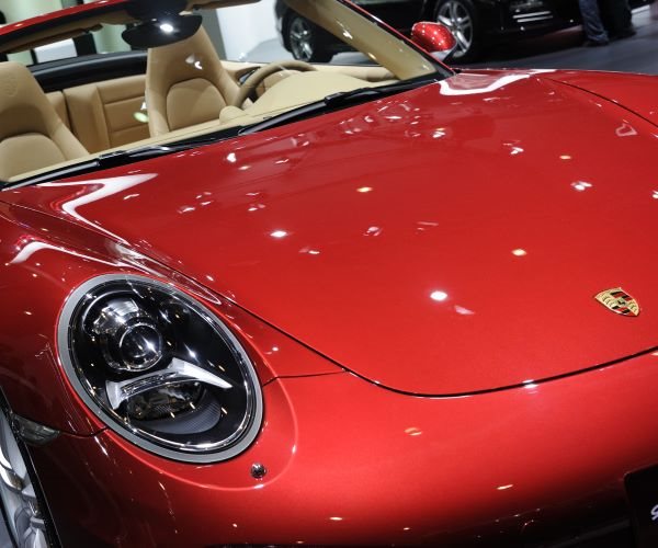 8 Influencers Charged in $100M Pump-and-Dump Scheme