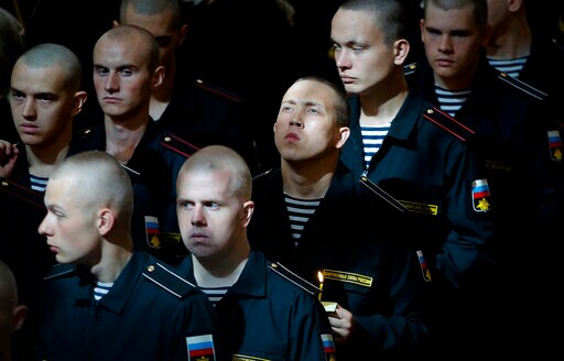 Russian Seamen Mourn Submersible Deaths