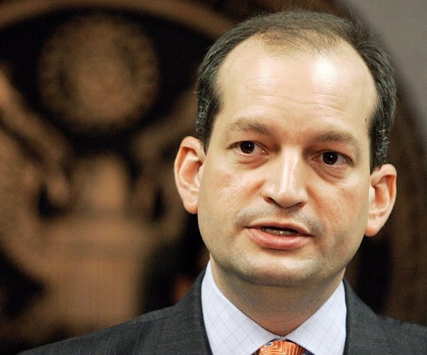 Trump Nominates Acosta as Labor Secretary