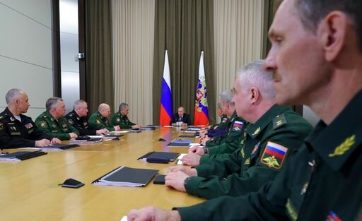 Putin: Russia to Press Ahead with Military Modernization