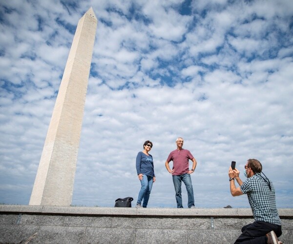 people visit washington monument