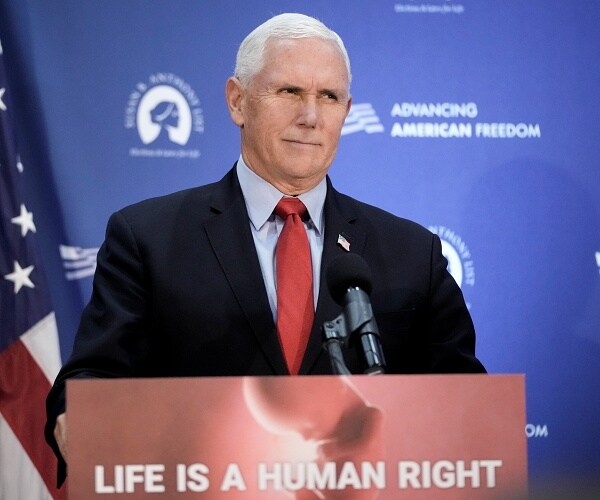 mike pence speaks to crowd