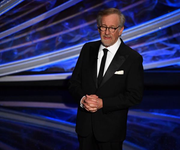 Spielberg, Jennifer Garner Join Star-Studded List of Senate Dems' Big Donors for 2022