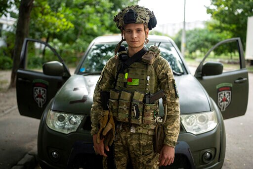 Medic Who Cared for Mariupol Wounded Heads for Ukraine Front