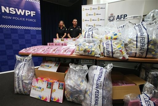 Australian Police Seize $900 Million in Methylamphetamine
